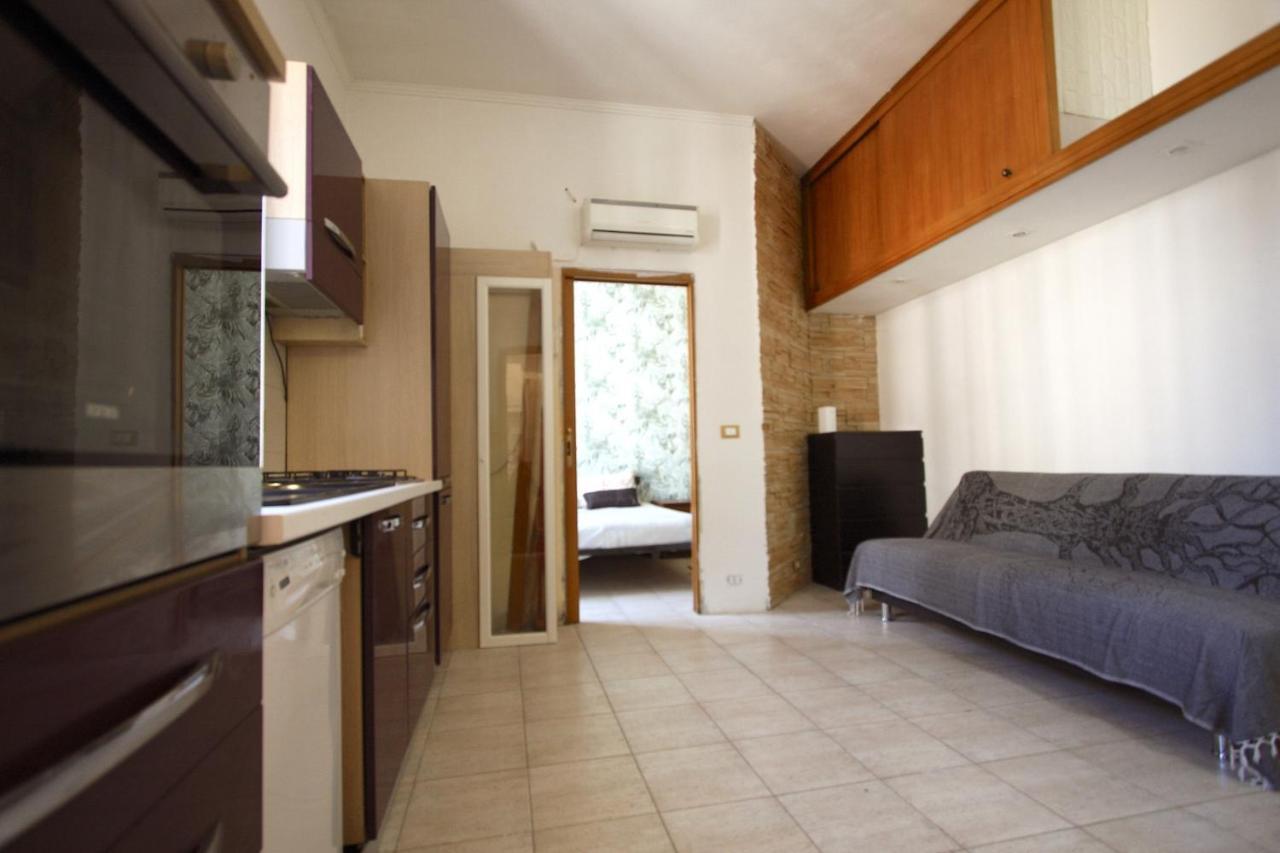 Ferienwohnung San Giovanni Holiday House Rom Exterior foto